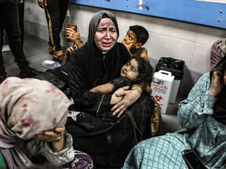 Israeli tanks outside Gaza hospital, surgeon says, pleading ‘someone should stop this’