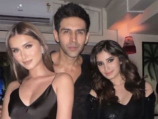 Photos: Amid dating rumours, Bollywood star Kartik Aaryan parties with Tara Sutaria on his birthday party