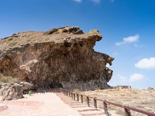 Oman hotels and airports profit from rise in tourism