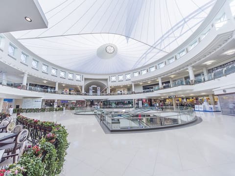 Malls in the UAE and Gulf are increasingly become more than shopping and entertainment destinations. You can even have workspaces there. 