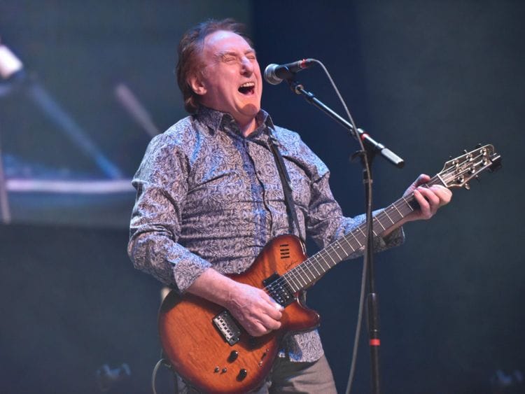 Copy of Obit_Denny_Laine_90146--eeba6-1701852045347