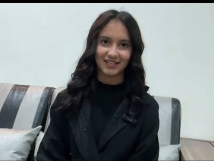 Saudi teen Tulin Al Khamis 