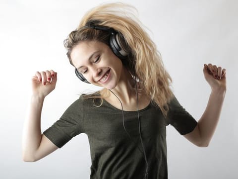Make yourself a ‘Monday morning’ playlist, which you can listen to, as soon as you get ready, or on the way to work. 