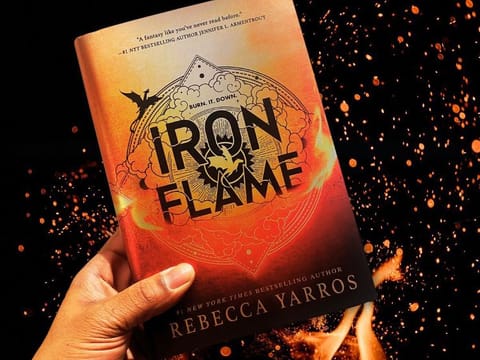 Rebecca Yarros’ Iron Flame
