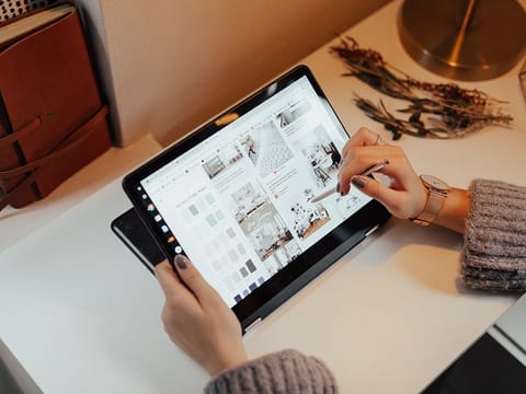Browse convertible and regular models with responsive touchscreens by ASUS, HP and Microsoft. 