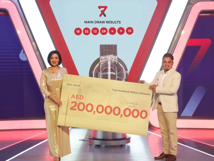 Emirates draw Dh200 million