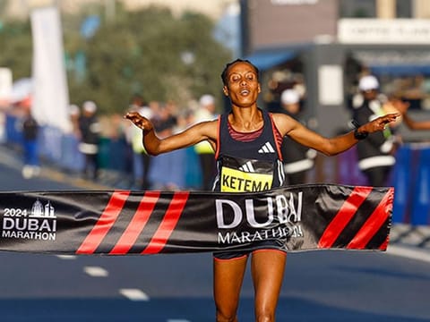 Ethiopian Tigist Ketema clocked an unofficial women’s world record debut time at the Dubai Marathon 2024, finishing in 2:16:07 on Sunday. 