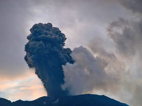 Mount Marapi volcano spews volcanic ash during an eruption as seen from Nagari Bukik Batabuah in Agam, West Sumatra province, Indonesia, January 14, 2024, in this photo taken by Antara Foto. 