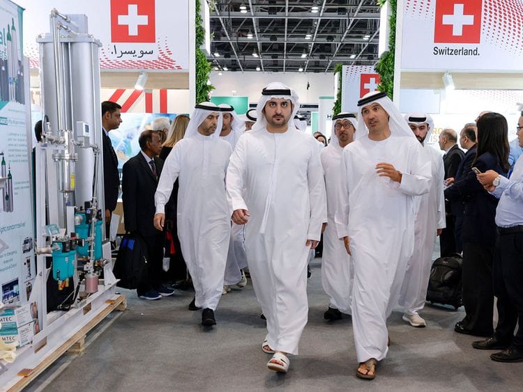 maktoum-at-arab-health-2024-in-dubai-pic-on-X-by-DMO-on-jan-29-1706544039836