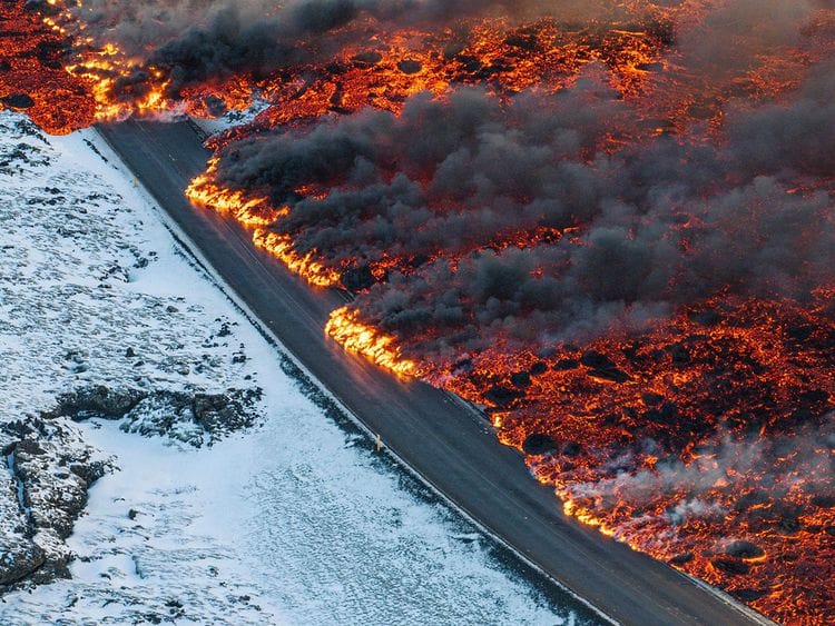 Iceland_Volcano_03550--c2e05-(Read-Only)
