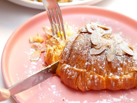 Nowadays, a day out with friends or a breakfast plan is just as much about the decor as it is about the food. 