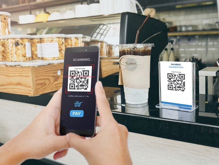Stock-QR-Code-Scannig