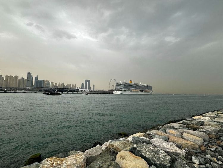 20240225 rain in dubai