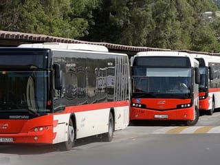 Dubai-Sharjah intercity bus service suspended because of heavy rain in UAE