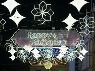 Photos: Muslims around the world mark the start of Ramadan
