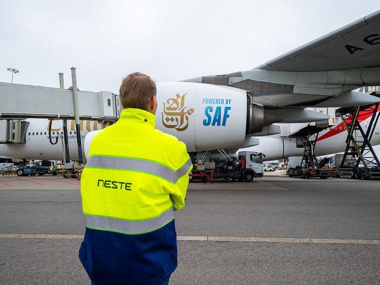 STOCK Emirates SAF Neste Amsterdam