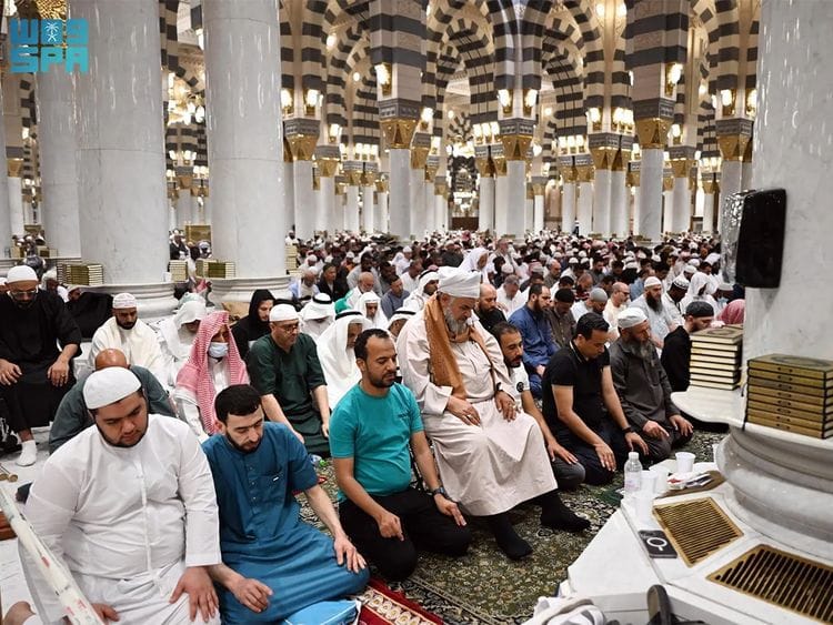 Devotees gather in vast numbers for Ramadan prayers at Prophet's Mosque in Medina