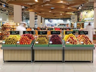 Dubai retailer Spinneys' share price makes solid comeback