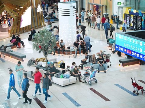 Dubai’s immigration authority, the General Directorate of Residency and Foreigners Affairs Dubai (GDRFAD) provides a service through which you can apply for a pre-approval of this visa and streamline your immigration process once you land in the UAE.