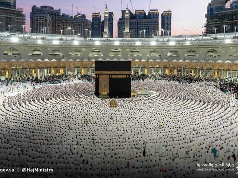 Umrah pilgrims at the courtyard around the Holy Kaaba at the Grand Mosque in Ramadan. 