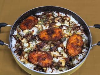 Flaky fish and fragrant spiced rice: Restaurant-style biryani bliss!