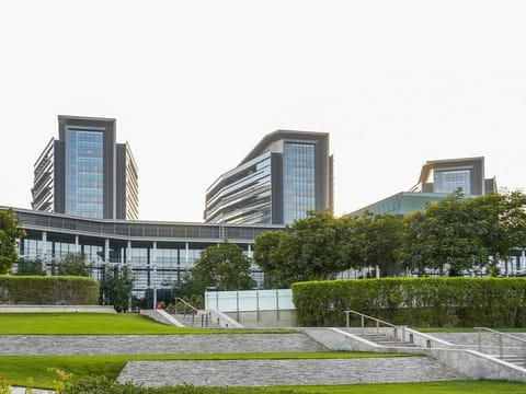 Sheikh Shakhbout Medical City, where the surgery took place
