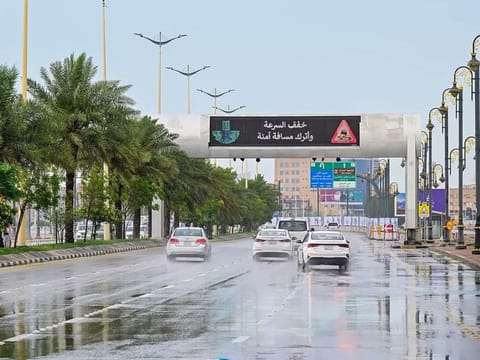 Saudi Arabia urges caution as severe weather threatens major regions including Riyadh and Mecca.