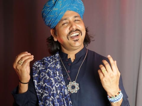 Singer Mame Khan