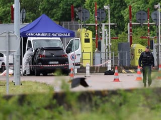Massive manhunt after French prison officers killed, inmate escapes in ambush