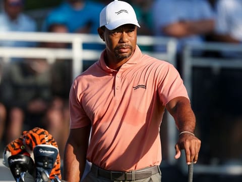 Tiger Woods was arrested following another car accident 