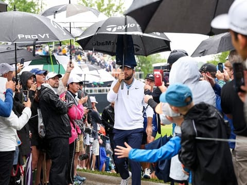 Scottie Scheffler is three off the lead at Valhalla