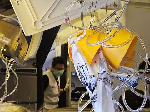 The interior of Singapore Airline flight SQ321 is pictured after an emergency landing at Bangkok's Suvarnabhumi International Airport, in Bangkok, Thailand May 21, 2024. 