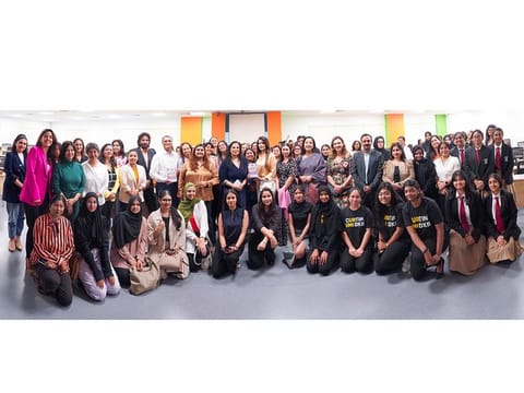 Dr Ramani Durvasula with students at Curtin University Dubai