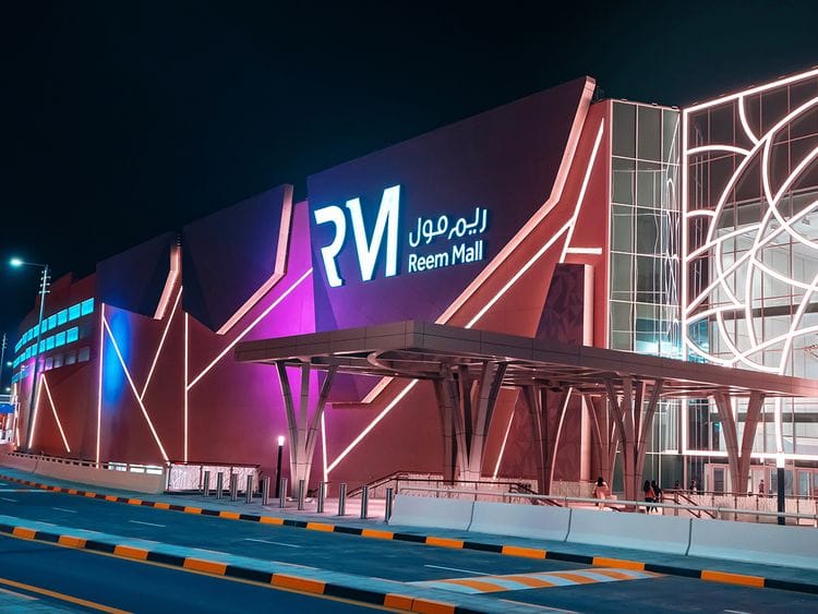 Stock-Reem-Mall-Abu-Dhabi