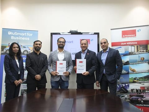  Al Rostamani Travels and BluSmart unveil region's pioneering eco-travel partnership 