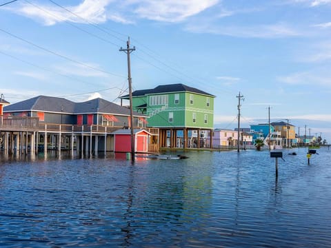 Homes are surrounded in floodwater after Hurricane Beryl swept through the area on July 08, 2024 in Surfside Beach, Texas.