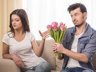 Is their affection real or fake? Unveiling the signs of love bombing