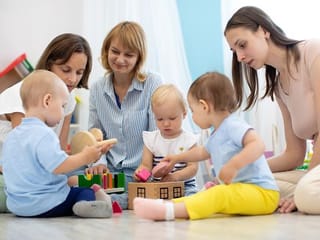 Gulf News’ Mama & Me gets under way today   