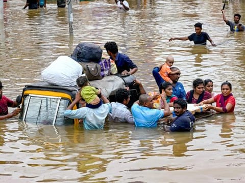 Photos: Floods, landslides kill several in India, Pakistan, and Philippines