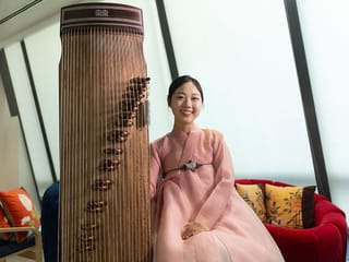 Meet South Korean musician Oh Hyun-ji, who plays K-pop music on the traditional gayageum 