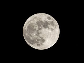Two celestial treats to light up UAE skies on October 17 and 19