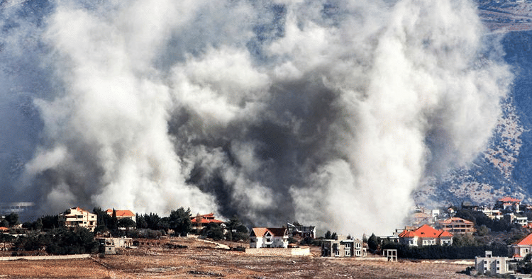 Israeli air strikes pound south Lebanon as smoke rises over border villages