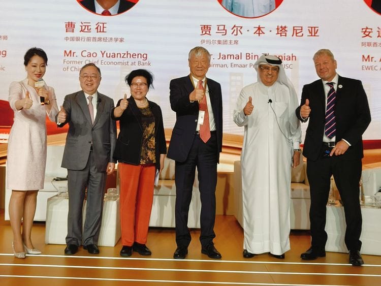 Ronnie_Chan_(second),_among_other_industry_leaders_after_the_panel_discussion-1729682313665