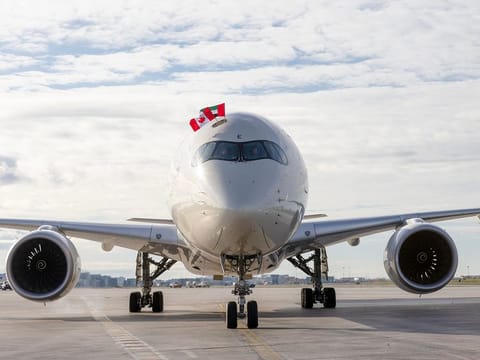 An Etihad A350 lands in Toronto Pearson International Airport (YYZ), Canada.