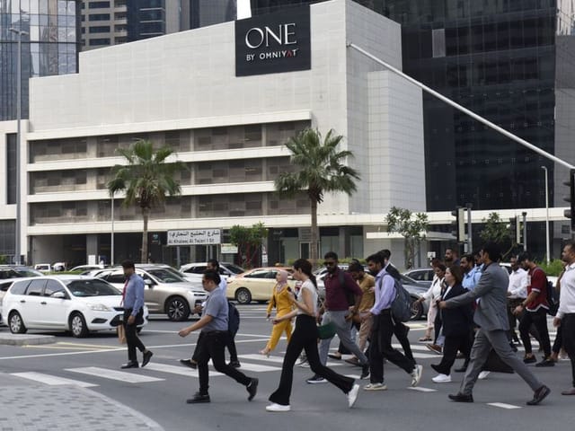 UAE 부당해고 기준과 근로자 권리, 노동법이 규정하는 보상 절차