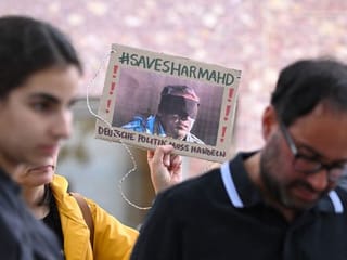 Germany to close Iranian consulates over execution