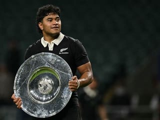 All Black Sititi humble over Ardie Savea comparison after dazzling display
