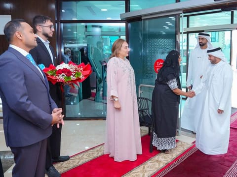 Dr. Zulekha Daud welcoming His Excellency Sheikh Mohammed Bin Humaid Al Qasimi
