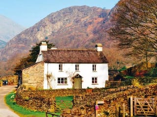 10 famous authors' homes worth seeing