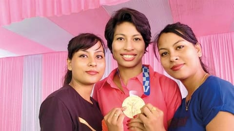 Lovlina and her twin sisters Licha and Lima 